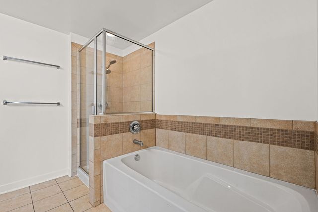 1905 S Wolf Road 209, Hillside, IL 60162