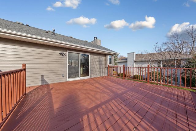 2501 Marwood Drive, Mankato, MN 56001