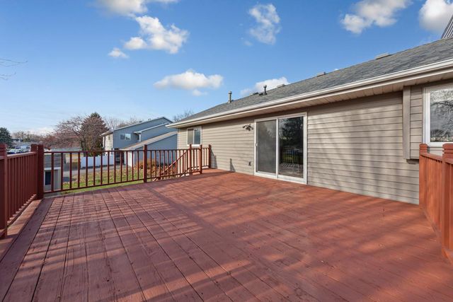 2501 Marwood Drive, Mankato, MN 56001