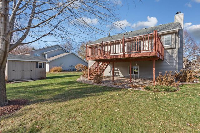 2501 Marwood Drive, Mankato, MN 56001