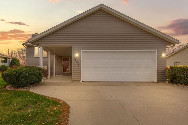 2501 Marwood Drive, Mankato, MN 56001
