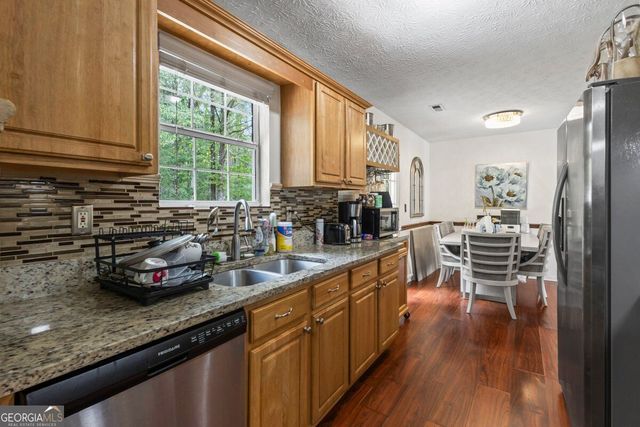 93 Virginia Heights Drive, Newnan, GA 30263