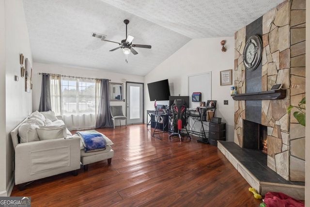 93 Virginia Heights Drive, Newnan, GA 30263