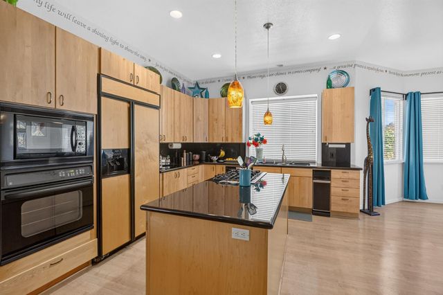 3100 Stonehurst Ct, El Dorado Hills, CA 95762