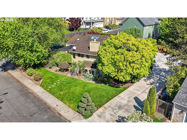 12829 Se OTT St, Clackamas, OR 97015