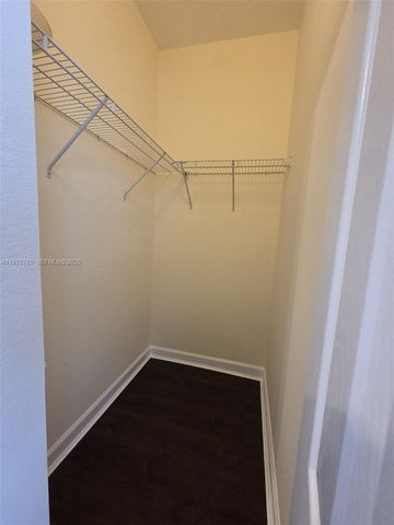 8841 W 34th Ct, Hialeah, FL 33018