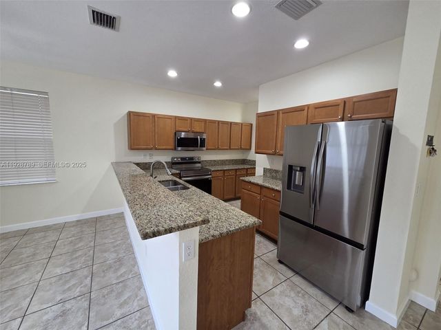 8841 W 34th Ct, Hialeah, FL 33018