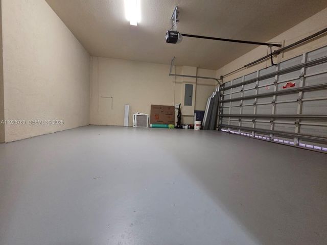 8841 W 34th Ct, Hialeah, FL 33018