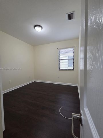 8841 W 34th Ct, Hialeah, FL 33018