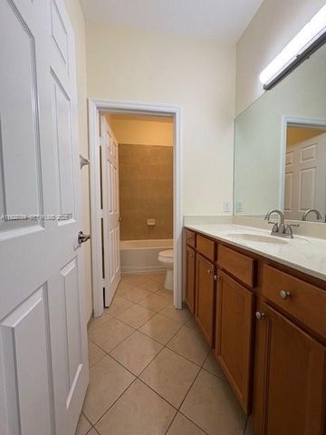 8841 W 34th Ct, Hialeah, FL 33018