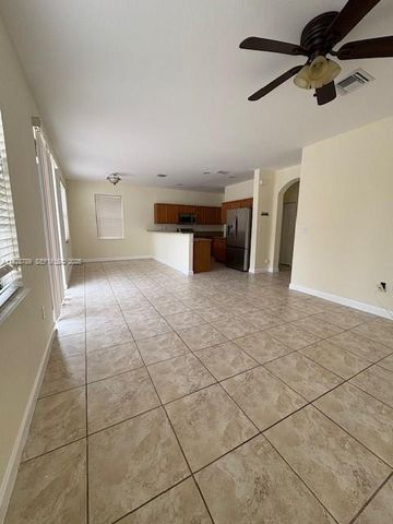 8841 W 34th Ct, Hialeah, FL 33018