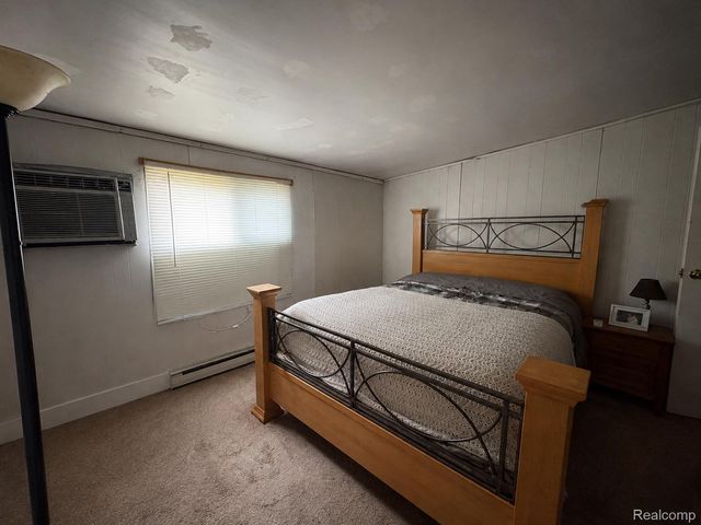 26148 Lamour Street, Harrison Charter Township, MI 48045