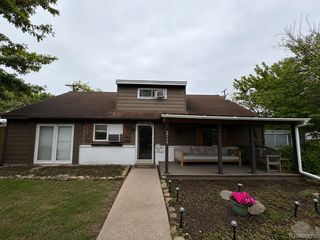 26148 Lamour Street, Harrison Charter Township, MI 48045