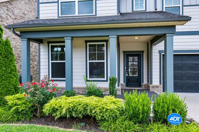 213 Snapdragon Dr, Smyrna, TN 37167