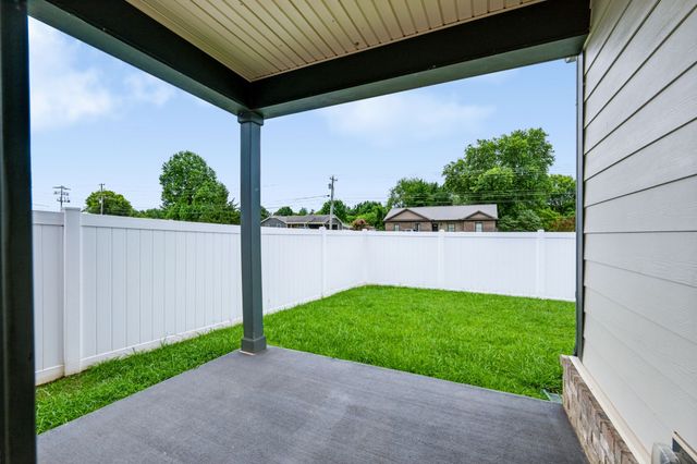 213 Snapdragon Dr, Smyrna, TN 37167