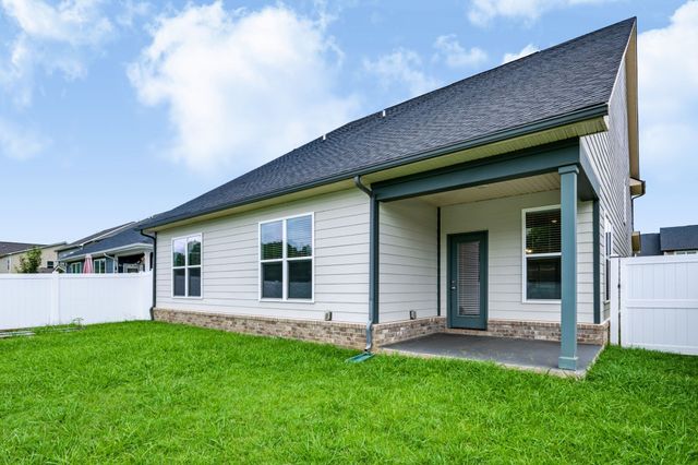 213 Snapdragon Dr, Smyrna, TN 37167