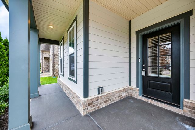 213 Snapdragon Dr, Smyrna, TN 37167