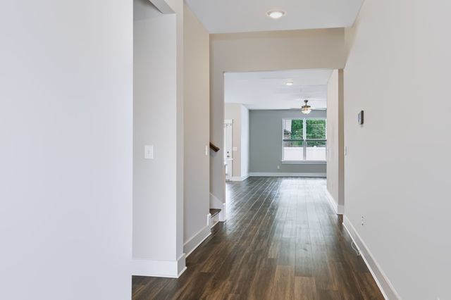 213 Snapdragon Dr, Smyrna, TN 37167