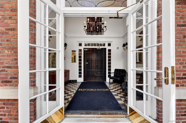 10 Brooklands 5H, Bronxville, NY 10708