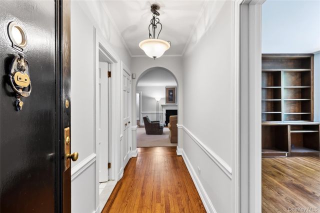 10 Brooklands 5H, Bronxville, NY 10708