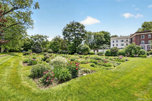 10 Brooklands 5H, Bronxville, NY 10708