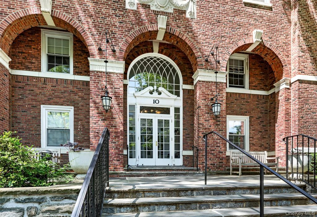10 Brooklands 5H, Bronxville, NY 10708