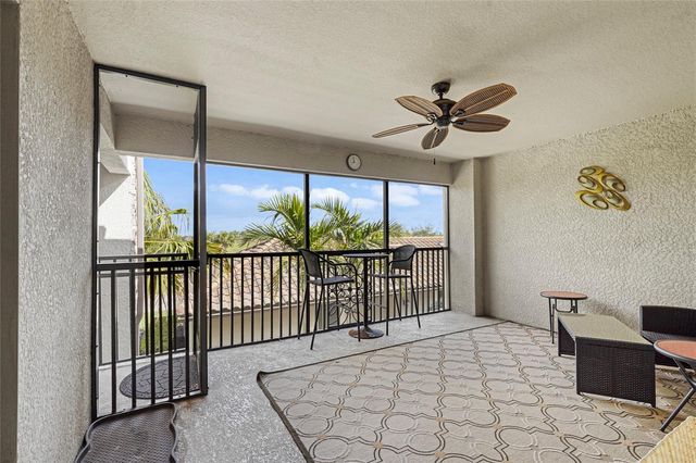 5517 PALMER CIRCLE 203, Bradenton, FL 34211