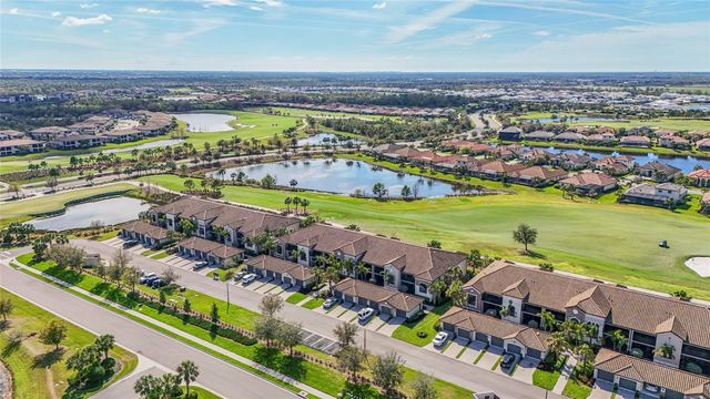 5517 PALMER CIRCLE 203, Bradenton, FL 34211