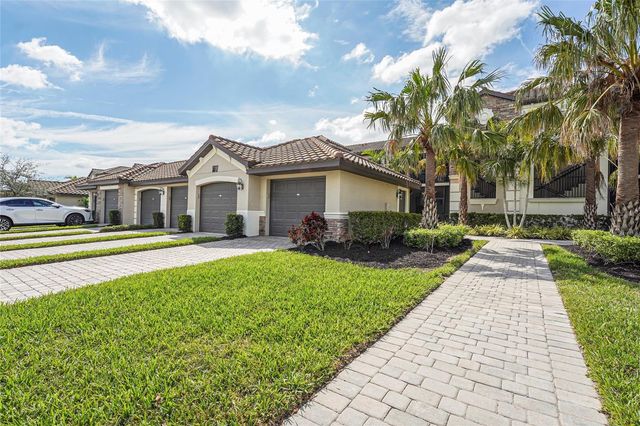5517 PALMER CIRCLE 203, Bradenton, FL 34211