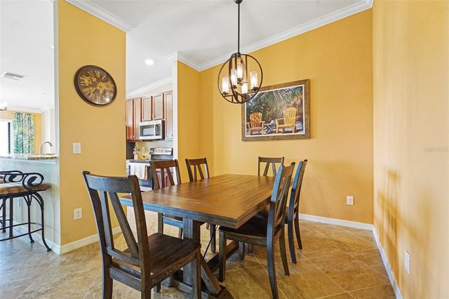 5517 PALMER CIRCLE 203, Bradenton, FL 34211