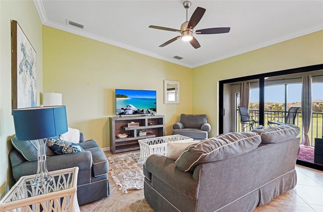 5517 PALMER CIRCLE 203, Bradenton, FL 34211