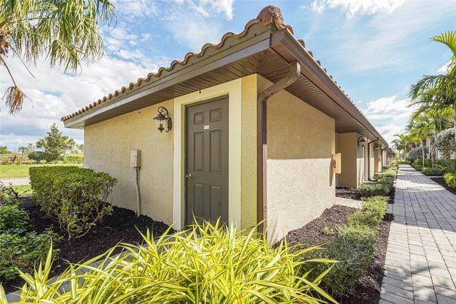 5517 PALMER CIRCLE 203, Bradenton, FL 34211