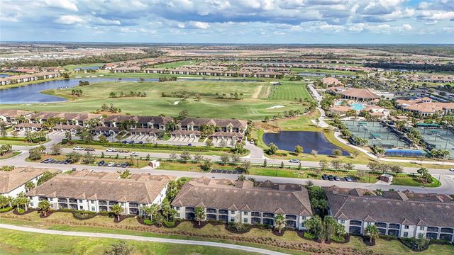 5517 PALMER CIRCLE 203, Bradenton, FL 34211