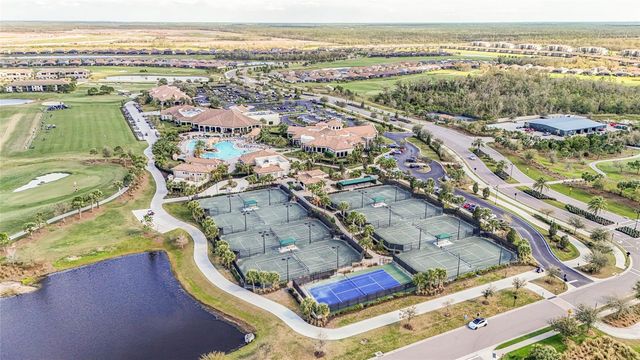 5517 PALMER CIRCLE 203, Bradenton, FL 34211