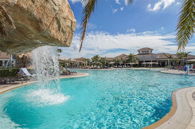 5517 PALMER CIRCLE 203, Bradenton, FL 34211