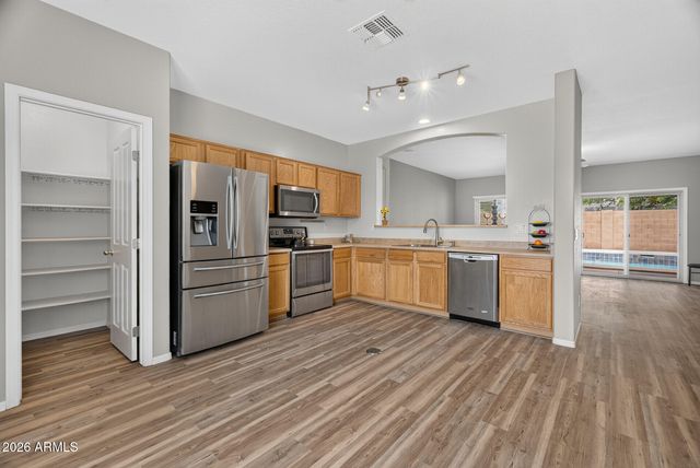 17348 W HILTON Avenue, Goodyear, AZ 85338