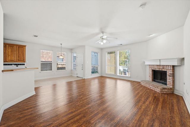 2831 Atrium Drive, Grand Prairie, TX 75052