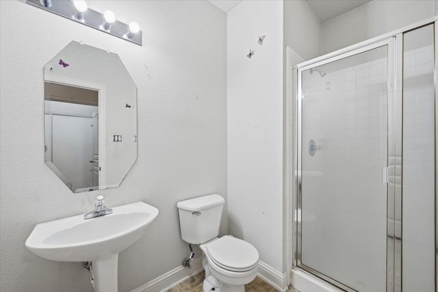 2831 Atrium Drive, Grand Prairie, TX 75052