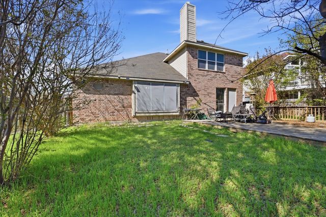 2831 Atrium Drive, Grand Prairie, TX 75052