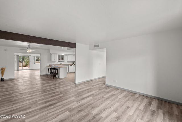 1000 S La Higuera, Green Valley, AZ 85614