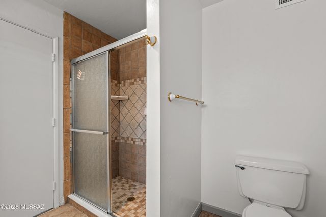 1000 S La Higuera, Green Valley, AZ 85614