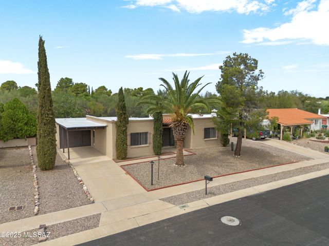 1000 S La Higuera, Green Valley, AZ 85614