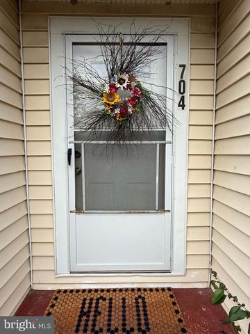 704 HENDERSON ST, Fredericksburg, VA 22405