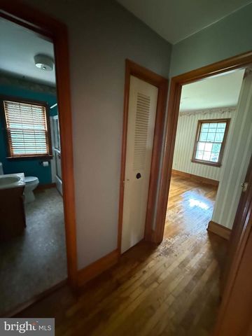 704 HENDERSON ST, Fredericksburg, VA 22405