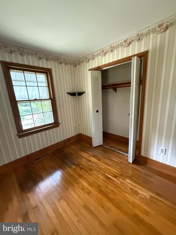 704 HENDERSON ST, Fredericksburg, VA 22405