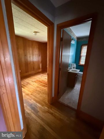 704 HENDERSON ST, Fredericksburg, VA 22405