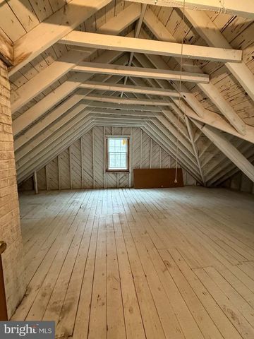 704 HENDERSON ST, Fredericksburg, VA 22405