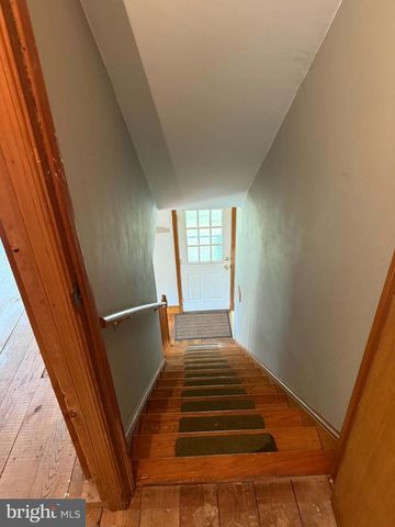704 HENDERSON ST, Fredericksburg, VA 22405