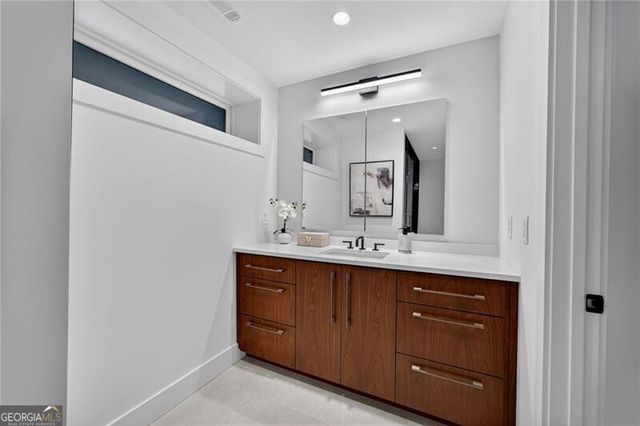 585 Amberidge Trail, Atlanta, GA 30328