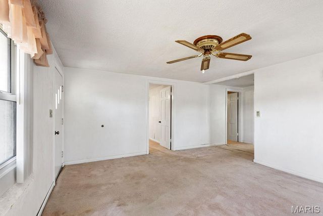 19 Hugo Road, New Florence, MO 63363